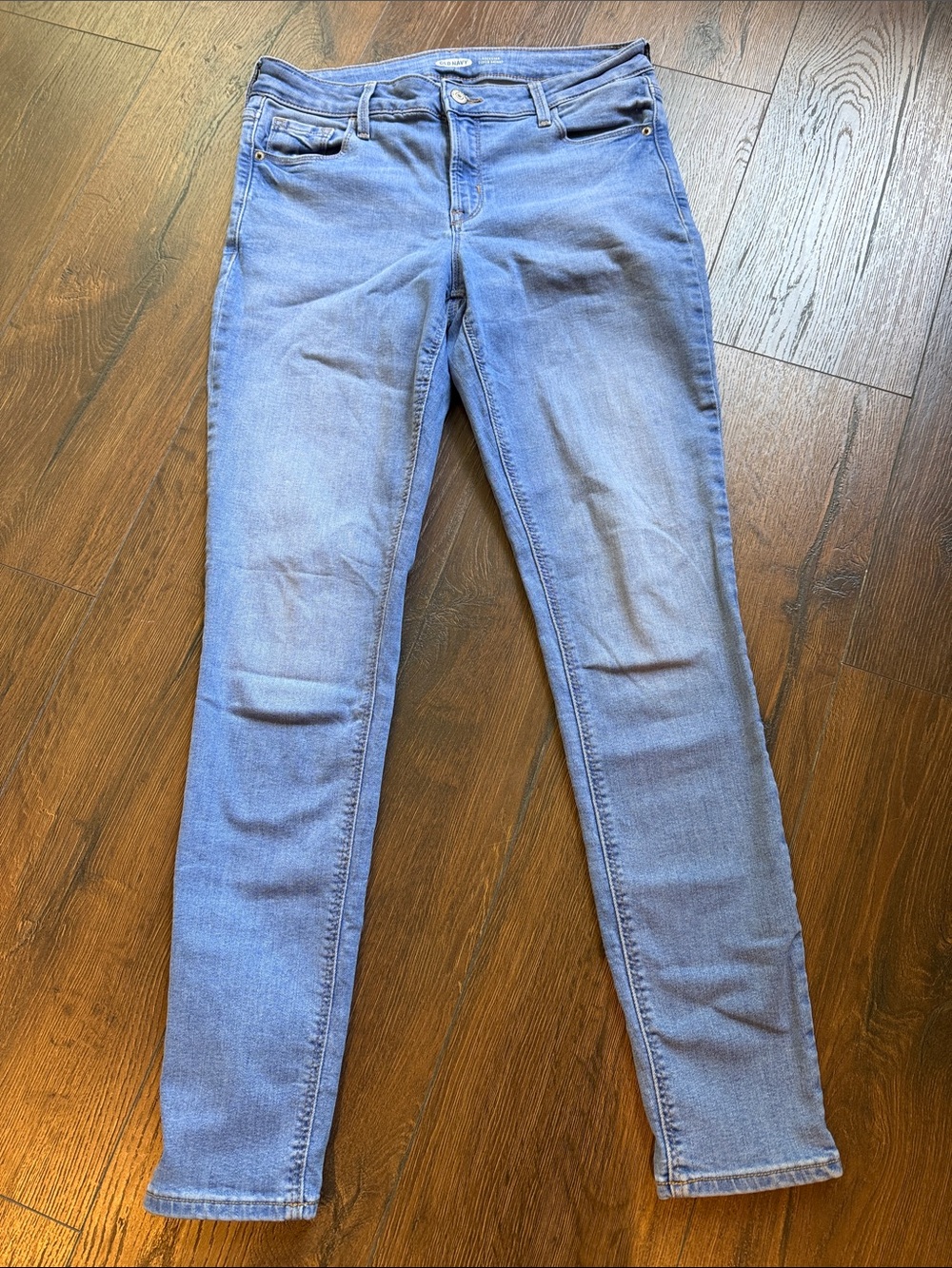Old Navy Rockstar Mid-rise Skinny Jeans - Light Blue Wash